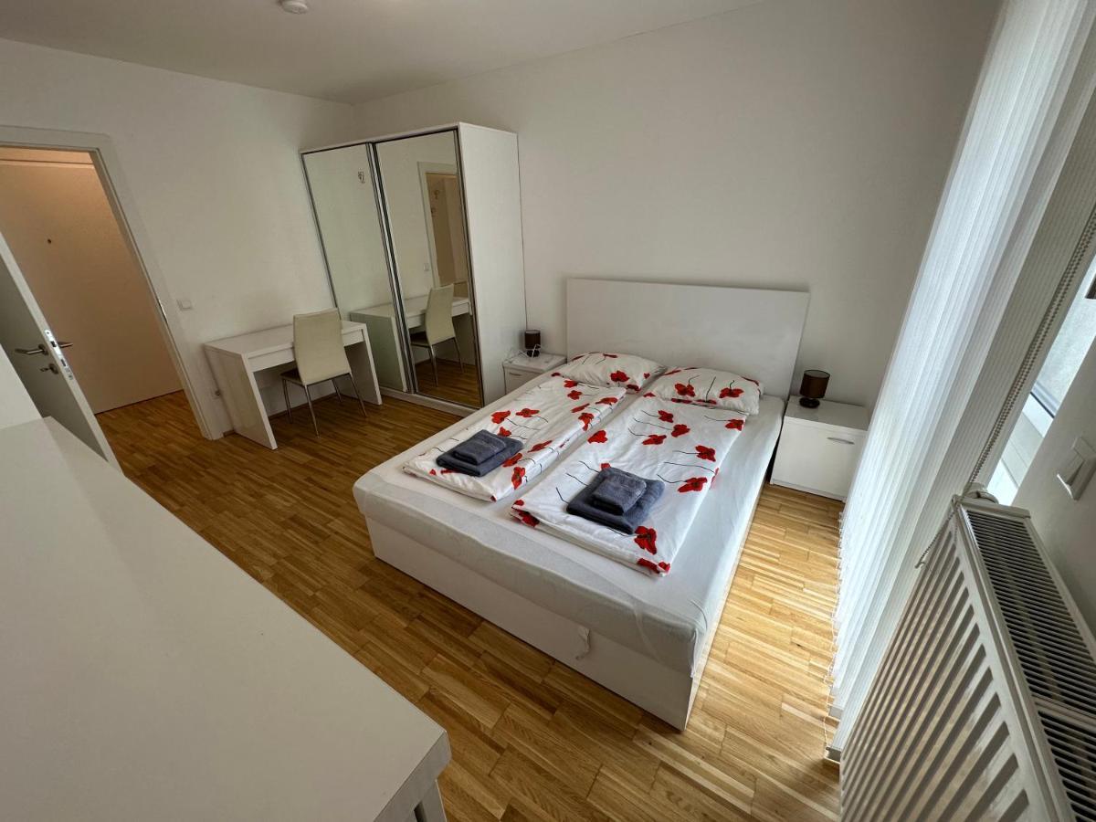 Hauptbahnhof Ferienwohnung Am Park Viyana Dış mekan fotoğraf